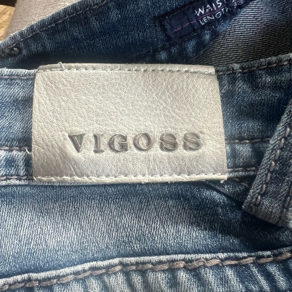 Vigoss ladies, the Dallas boot cut Jean preowned very good condition size 28 - Picture 3 of 16